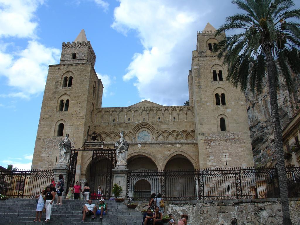 Penthouse Duomo Διαμέρισμα Cefalù Δωμάτιο φωτογραφία